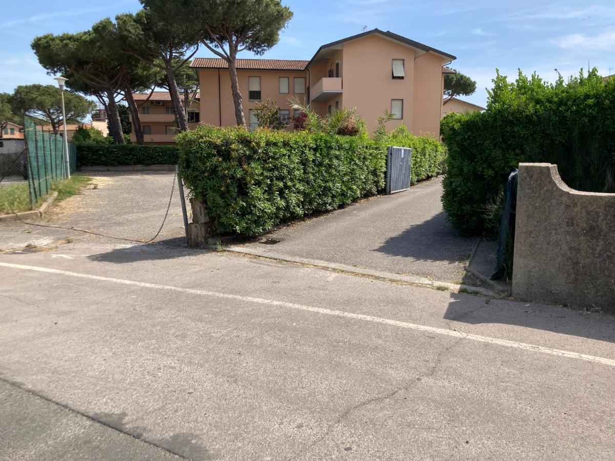 Casa Selia Lägenhet Cecina  Exteriör bild