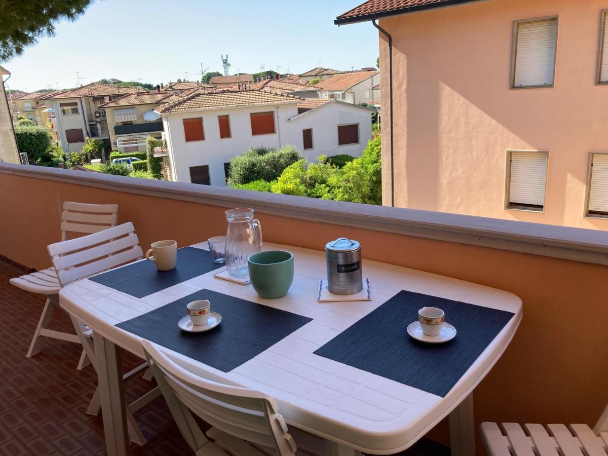 Casa Selia Lägenhet Cecina  Exteriör bild